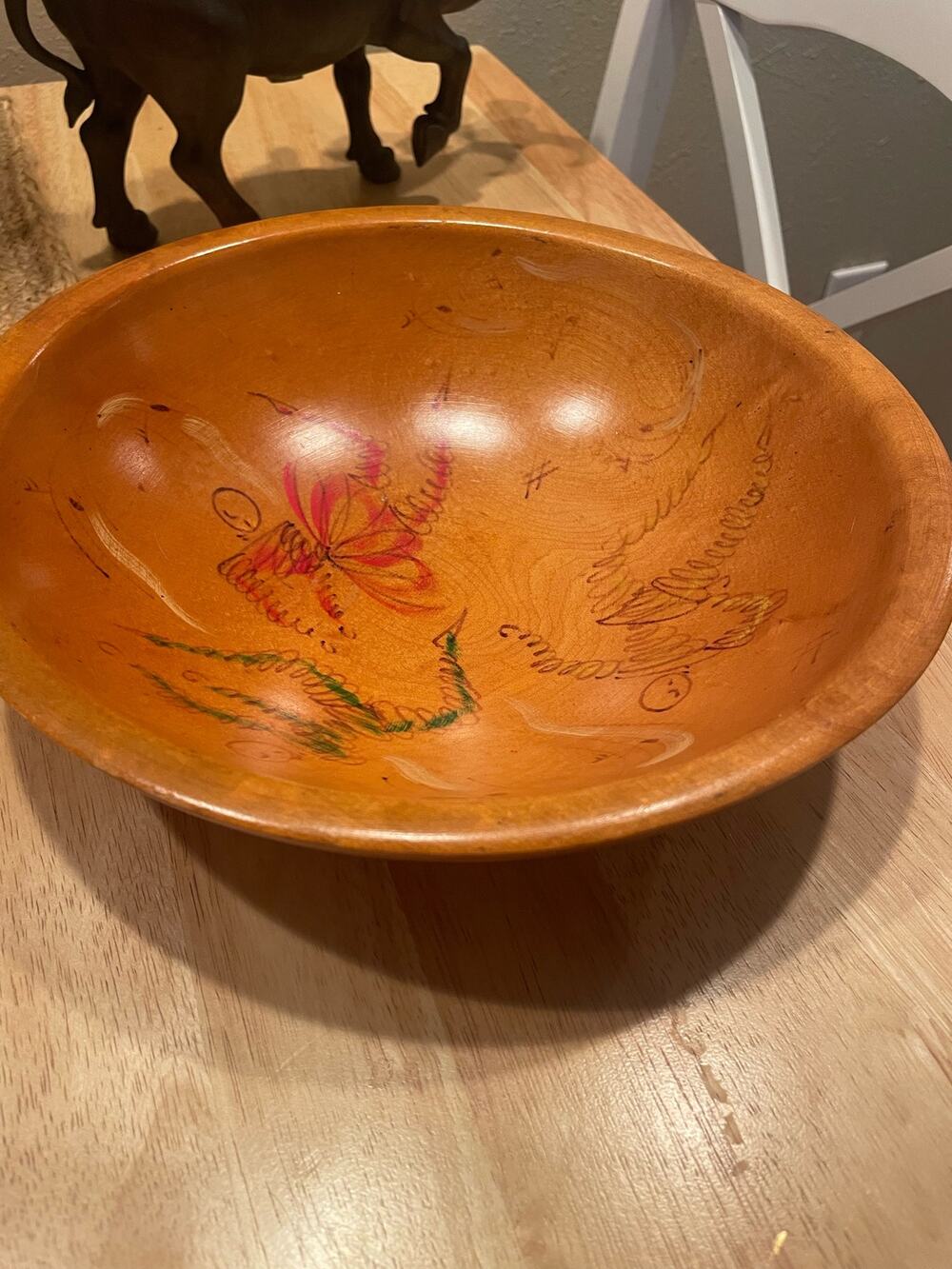 Munising 8.5" wooden bowl, maple and teak, hand painted, 1930s maker's mark, A05